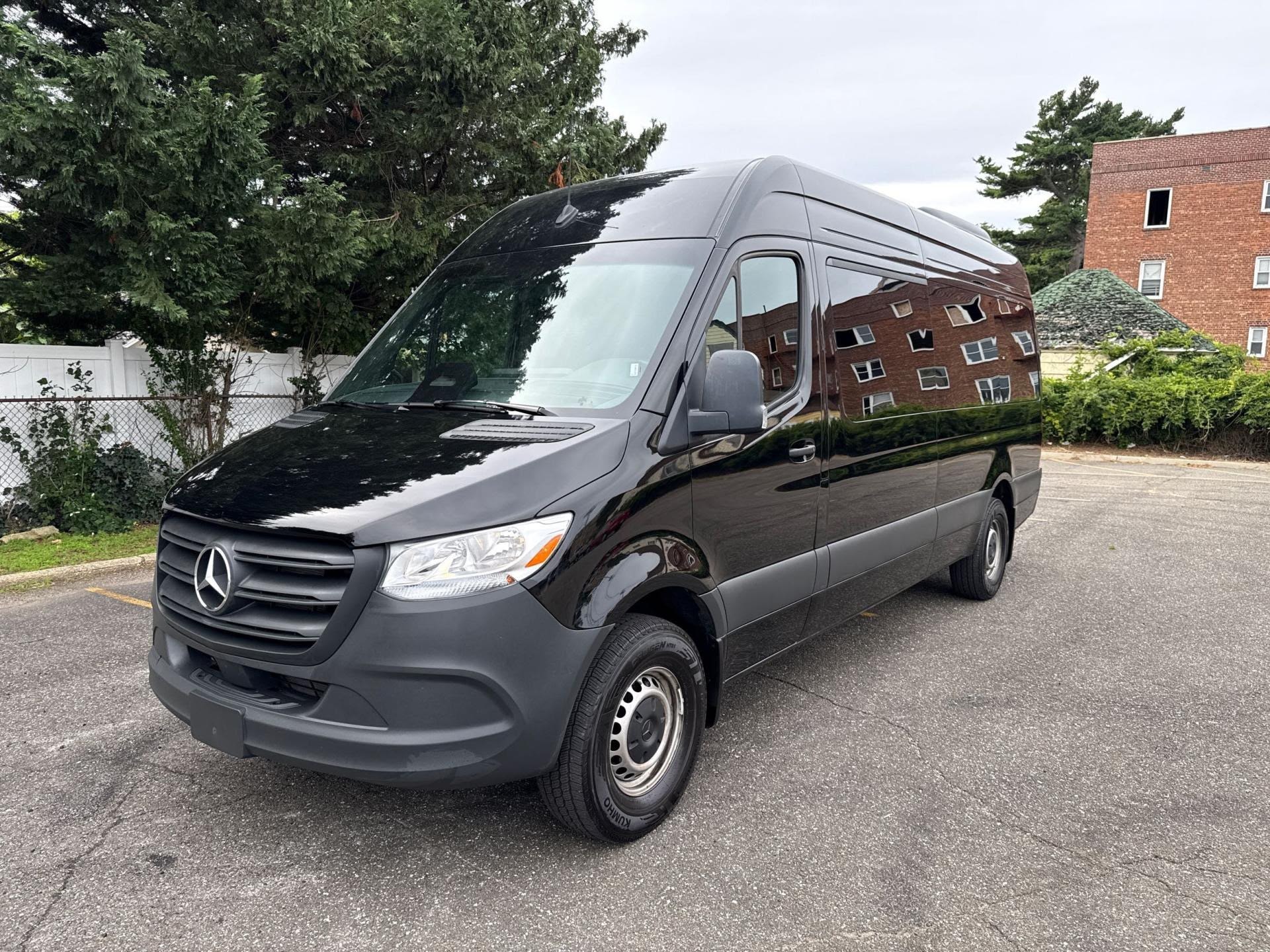 Mercedes Sprinter van exterior front view